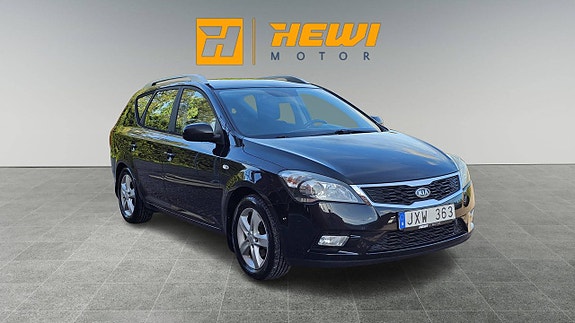 Kia Ceed 4 of 9