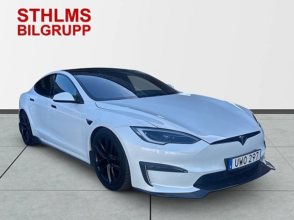 Tesla Model S 5 of 20