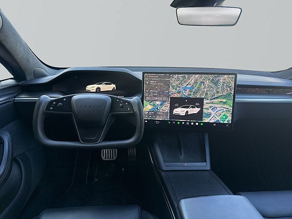 Tesla Model S 10 of 20