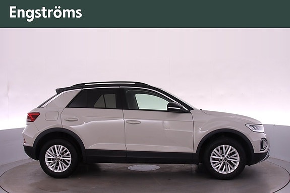 Volkswagen T-Roc 2 of 22
