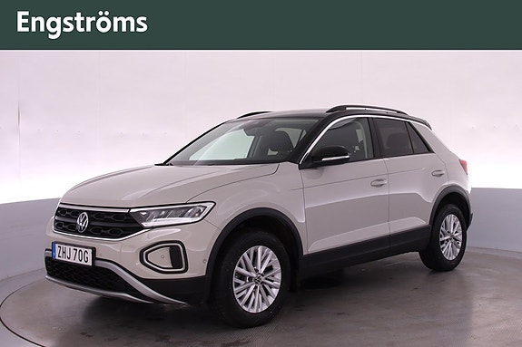 Volkswagen T-Roc 6 of 22