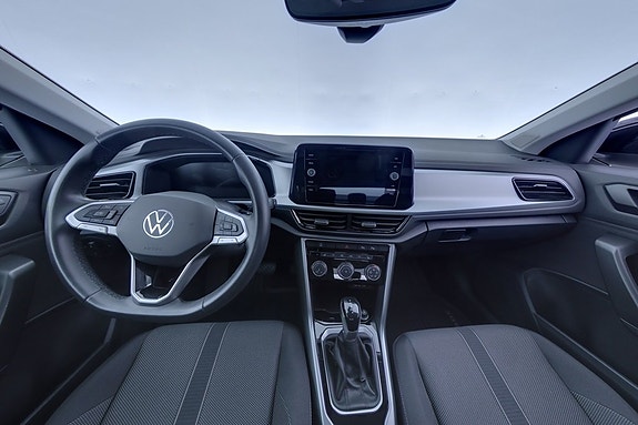 Volkswagen T-Roc 7 of 22