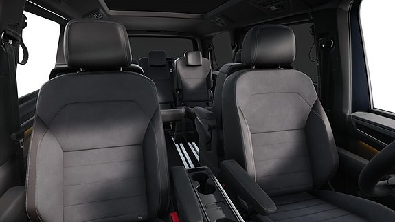 Volkswagen Multivan 5 of 9