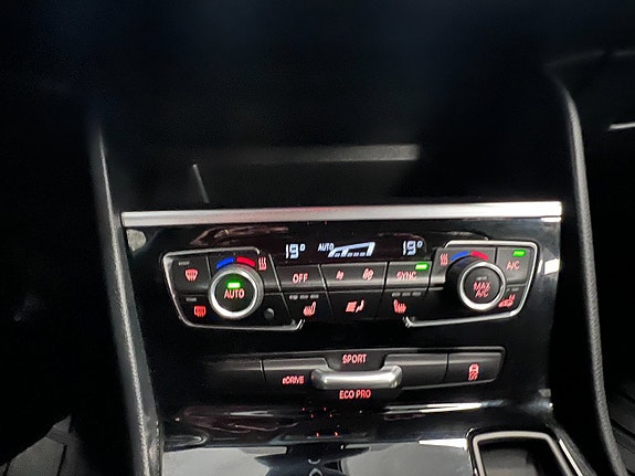 BMW 225xe 17 of 18