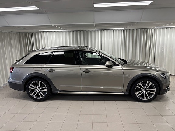 Audi A6 allroad 2 of 10