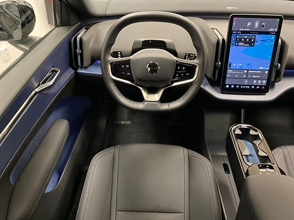 Volvo EX30 8 of 25