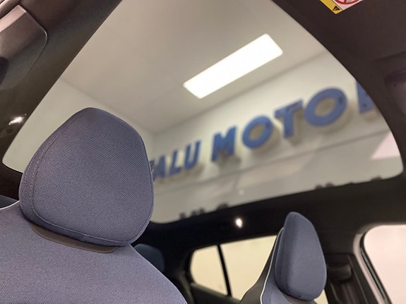 Volvo EX30 12 of 25