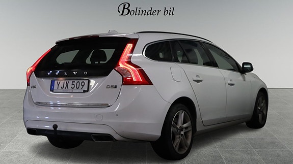 Volvo V60 6 of 22