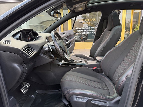 Peugeot 308 9 of 30