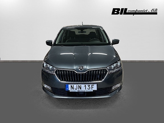 Skoda Fabia 2 of 15