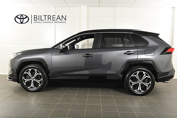Toyota RAV4 Plug-in Hybrid 2 of 17