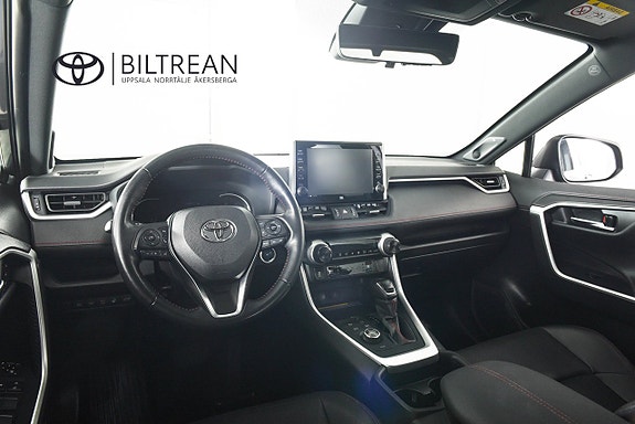 Toyota RAV4 Plug-in Hybrid 6 of 17