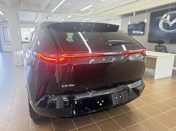 Mazda CX-6e 6 of 9