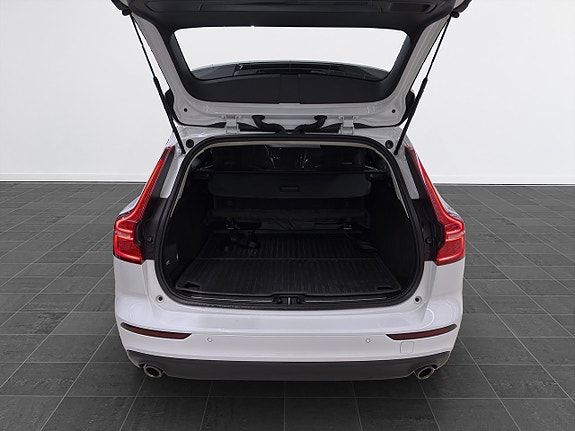 Volvo V60 15 of 18