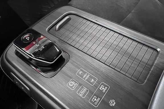 Nissan Ariya 26 of 28