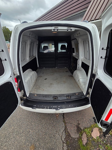 Volkswagen Caddy 2 of 6