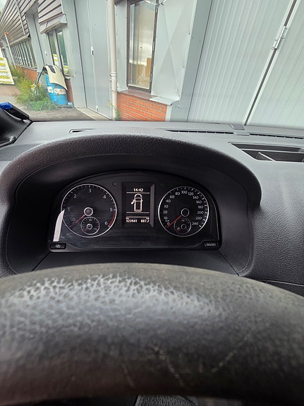 Volkswagen Caddy 3 of 6
