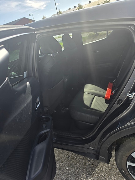 Toyota C-HR 5 of 5