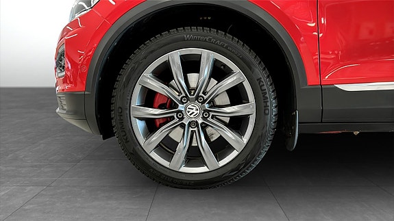 Volkswagen T-Roc 9 of 9