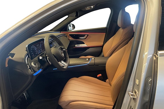 Mercedes-Benz E300 e 11 of 17