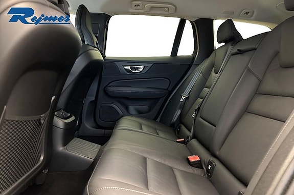 Volvo V60 9 of 27