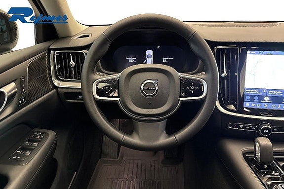 Volvo V60 11 of 27