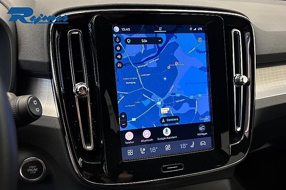 Volvo XC40 23 of 25