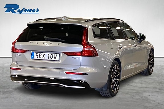 Volvo V60 9 of 14
