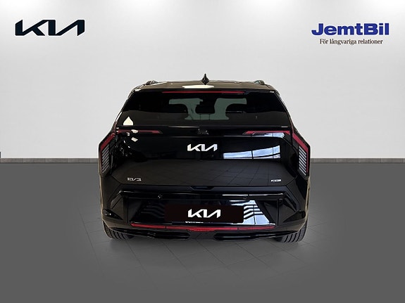 Kia EV3 5 of 15