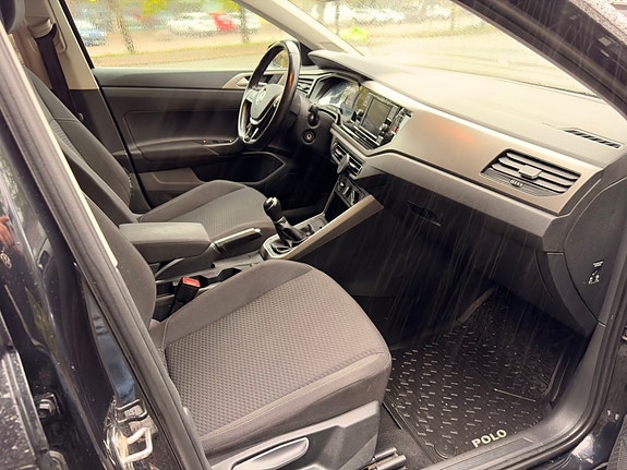 Volkswagen Polo 11 of 16