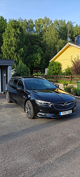 Opel Insignia 4 of 9