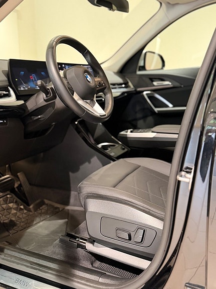 BMW X1 6 of 14