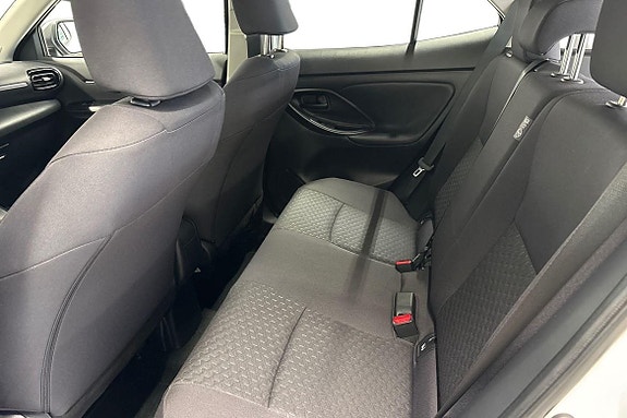 Toyota Yaris Cross 13 of 20