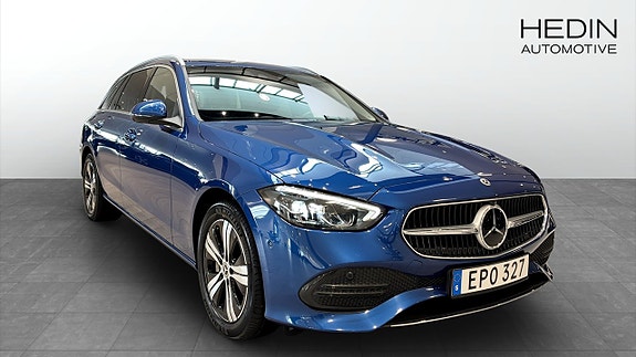 Mercedes-Benz C300 de 2 of 25