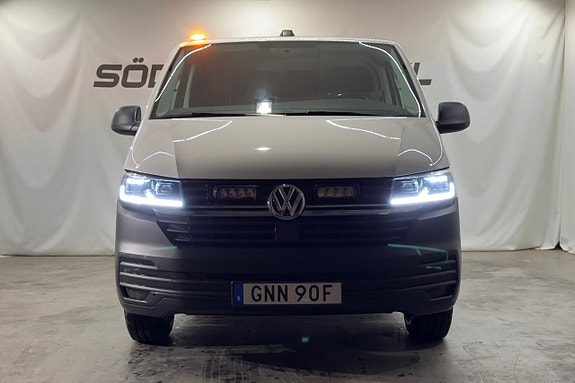 Volkswagen Transporter 4 of 22