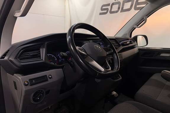 Volkswagen Transporter 9 of 22
