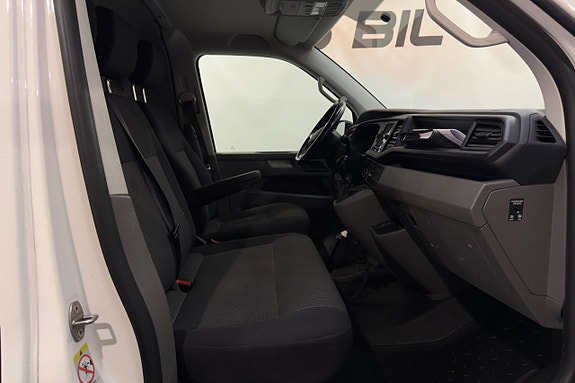 Volkswagen Transporter 19 of 22