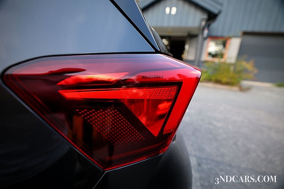Cupra Born 15 of 17