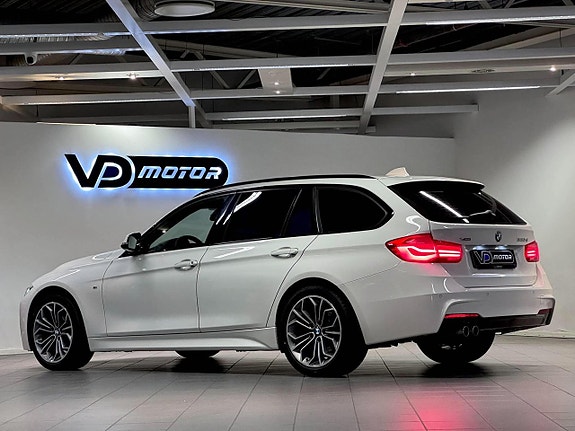 BMW 320d 4 of 26