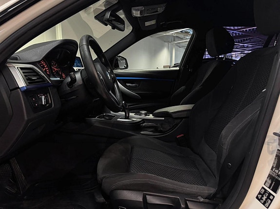 BMW 320d 18 of 26