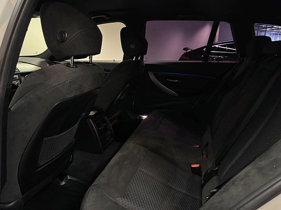 BMW 320d 26 of 26