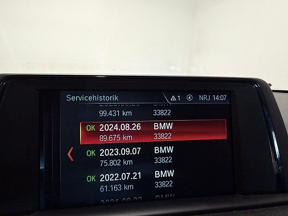 BMW 118d 11 of 12