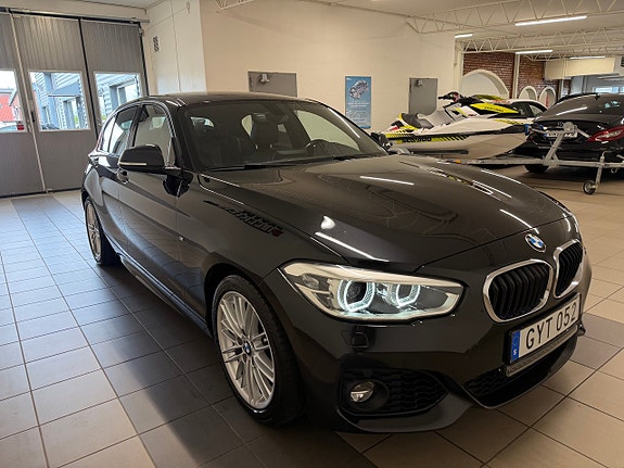 BMW 118d 5 of 12