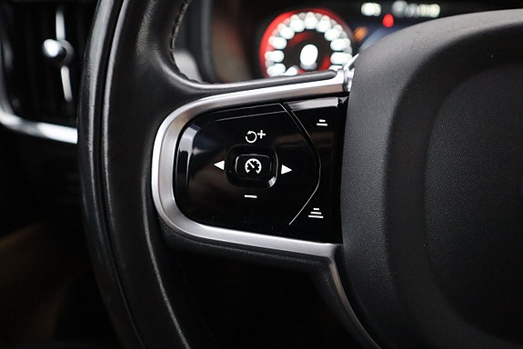 Volvo V90 16 of 25