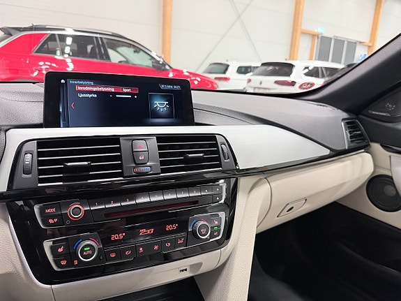 BMW 440i 21 of 25