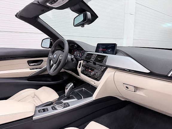 BMW 440i 17 of 25