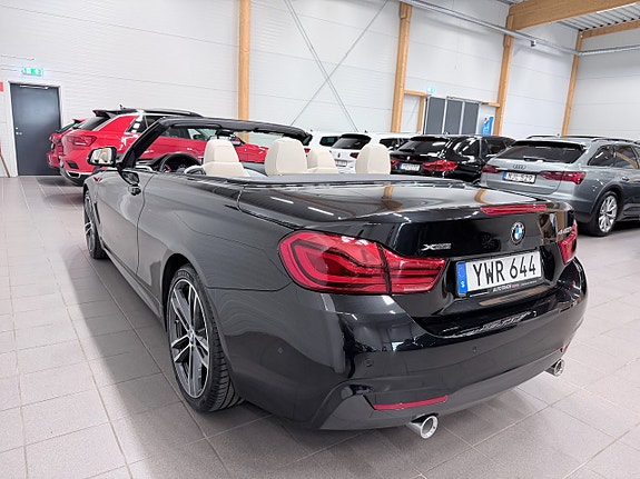 BMW 440i 10 of 25