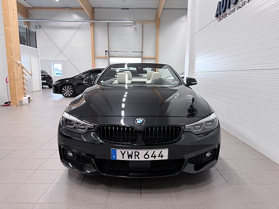 BMW 440i 4 of 25