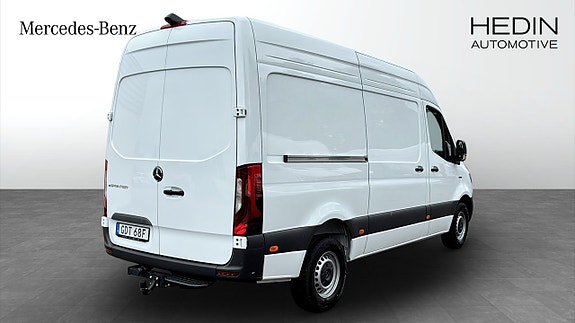 Mercedes-Benz Sprinter 208 2 of 15