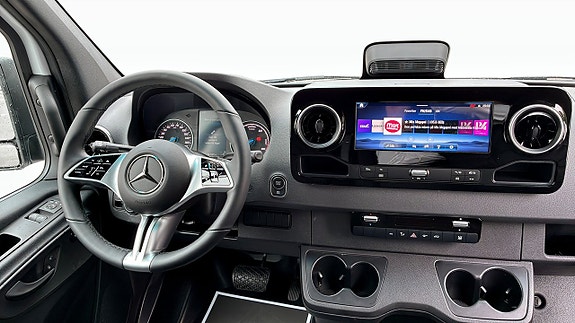 Mercedes-Benz Sprinter 208 9 of 15